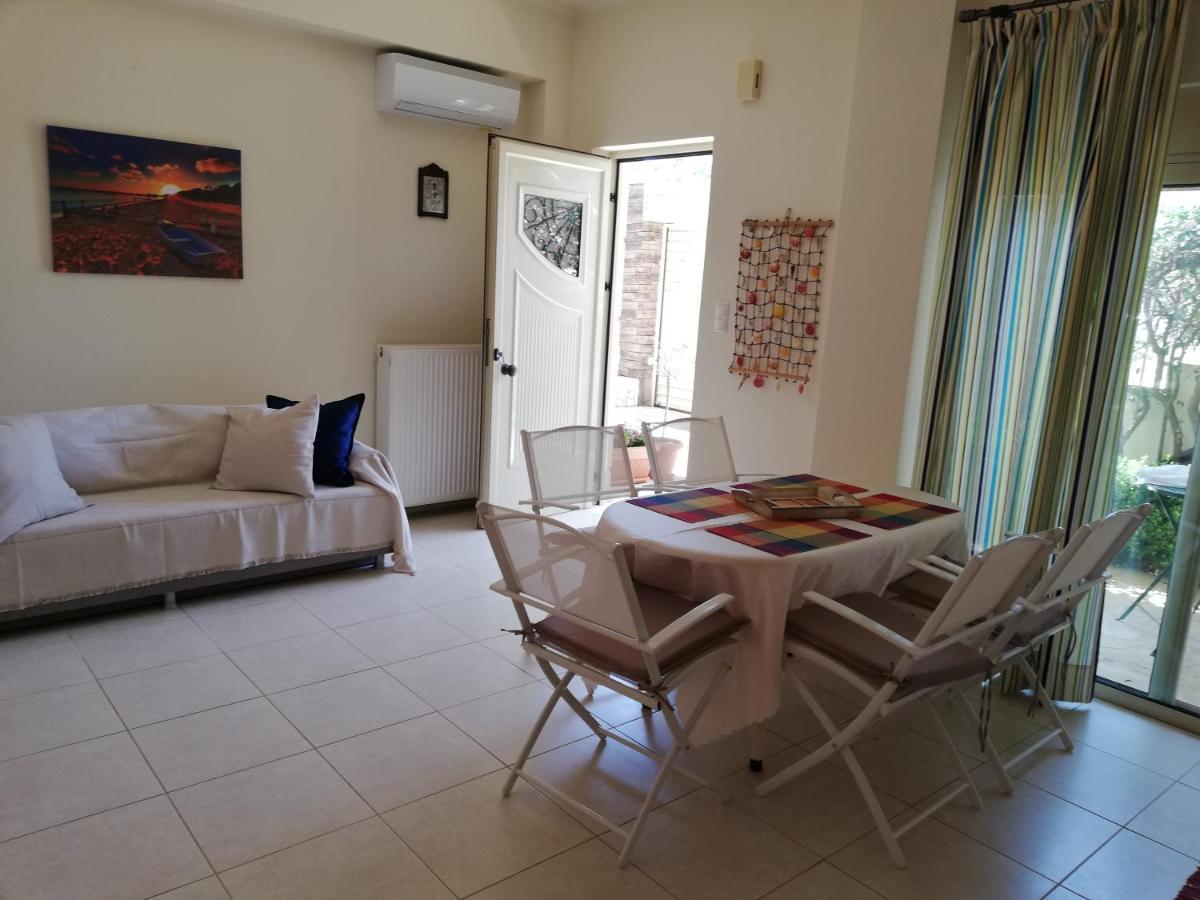 Althea Holiday Studio Agia Marina  Luaran gambar
